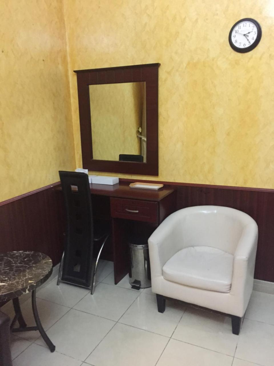 Al Amana Hotel Dubai Bagian luar foto